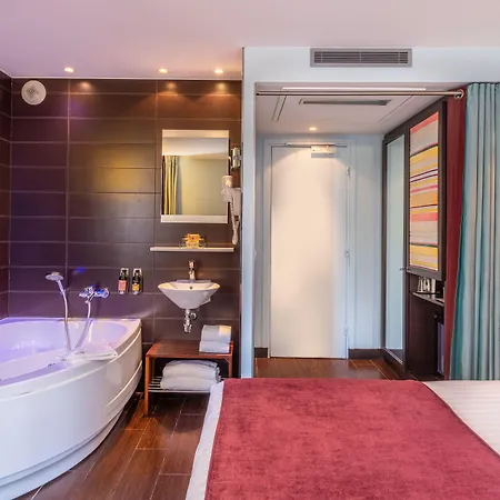 Hotel Casimir Paris