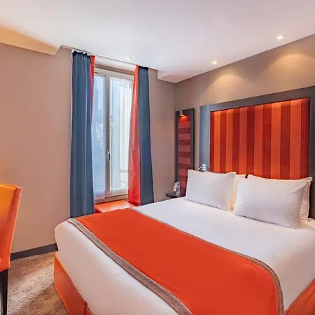 Hotel Courcelles Etoile 3*