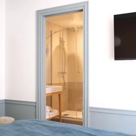 Courcelles Etoile Hotel Paris