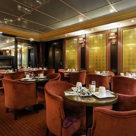 Casimir 4* Παρίσι