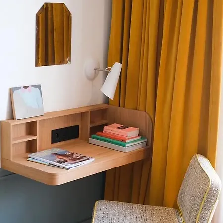 Casimir Hotel 4*