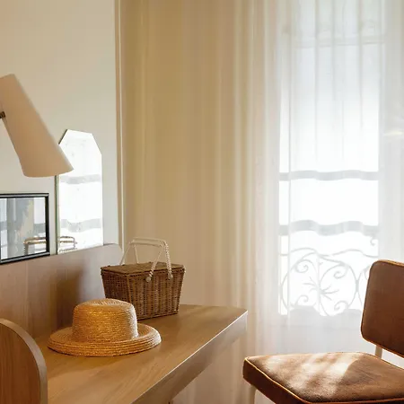 Casimir Hotel 4*