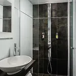 Courcelles Etoile Hotel 4*