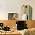 Courcelles Etoile Hotel Paris