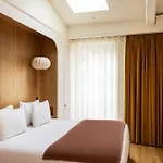 Courcelles Etoile Hotel