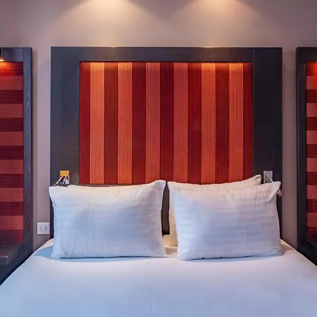 Courcelles Etoile Hotel