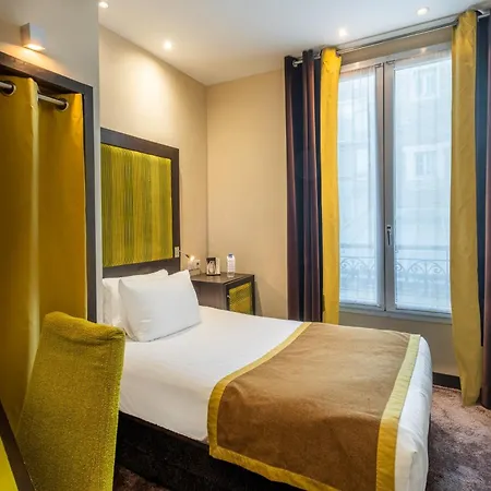Courcelles Etoile Hotel 3*